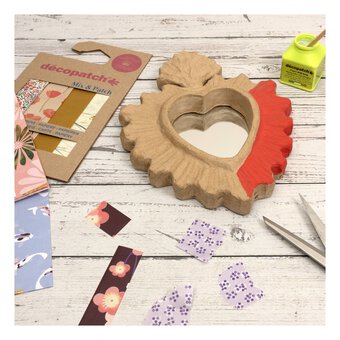 Decopatch Mache Heart Mirror 27cm
