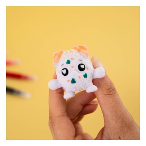 Cutesville Mini Jaws Poodle image number 4