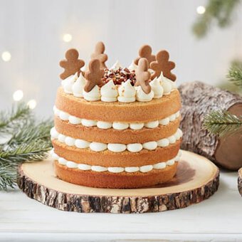 How to Make a Salted Caramel and Toasted Pecan Cake