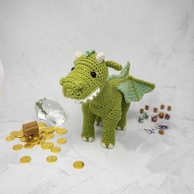 How to Crochet a Dragon image number 1