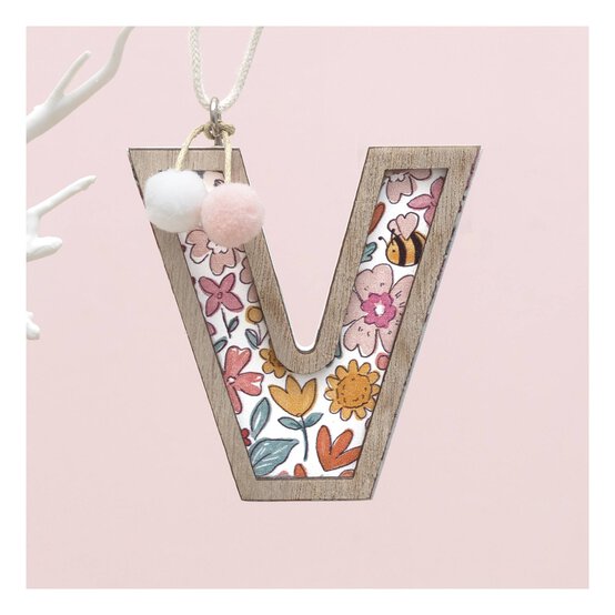 Hanging Wooden Letter V 7.5cm image number 1