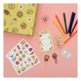 Stationery Box Kit 17 Pieces