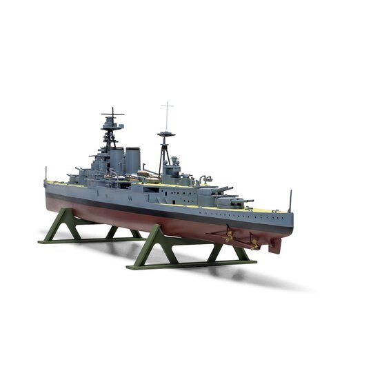 Airfix HMS Hood Model Kit 1:600 image number 3