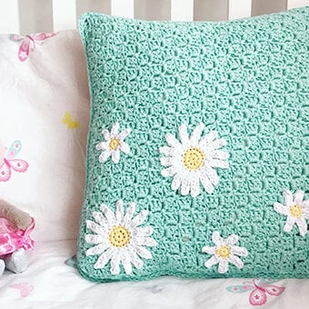 How to Crochet a Spring Cushion