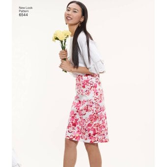New Look Women's Skirt and Trousers Sewing Pattern 6544 image number 4