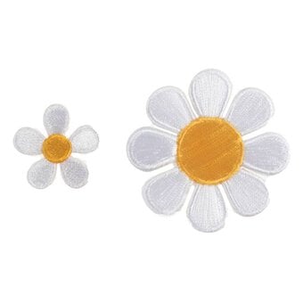 Trimits Daisy Iron-On Patches 2 Pack