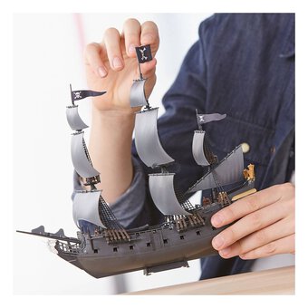 Revell Pirates of the Caribbean Black Pearl Click System Model Kit 1:150