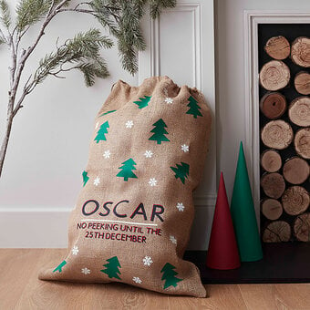 Cricut: How to Make a Personalised Christmas Present Sack