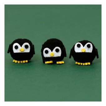 Penguin Embellishments 3 Pack 