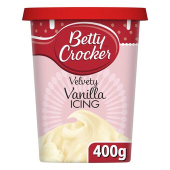 Betty Crocker Velvety Vanilla Buttercream Style Icing 400g