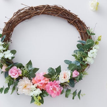 How to Make a Floral Spring Wreath