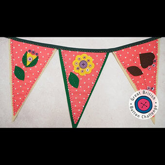 Great British Button Challenge: Sew Life Cycle Bunting