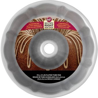 Wilton Fluted Bundt Cake Tin 24.8cm x 8.6cm image number 3
