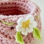 How To Make An Easter Petal Basket image number 1