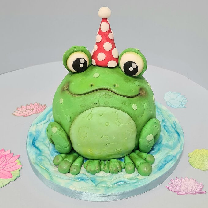 How to Make a Frog Cake image number 1