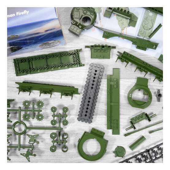 Airfix Quickbuild Sherman Firefly Model Kit  image number 2