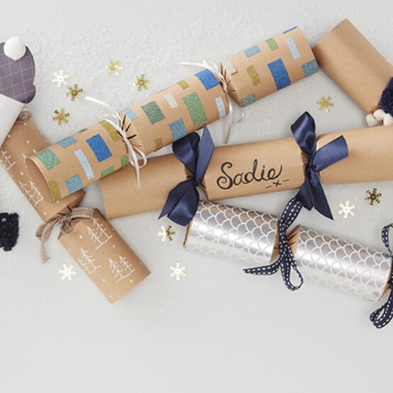 How to Make a Set of Modern Crackers image number 1