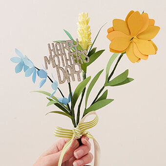 How to Make Mother's Day Paper Flowers