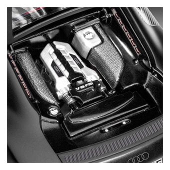 Revell Audi R8 Model Kit 1:24 image number 5