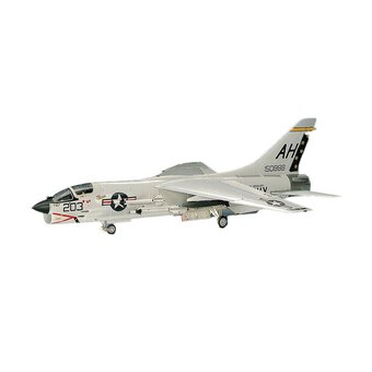 Hasegawa F-8E Crusader Model Kit 1:72
