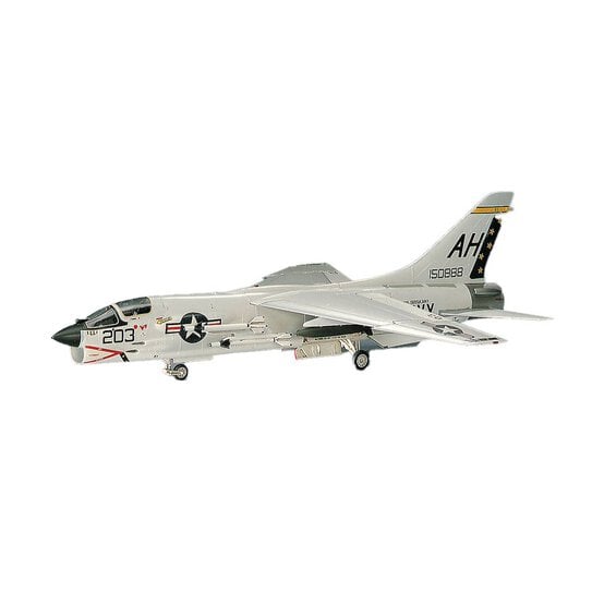 Hasegawa F-8E Crusader Model Kit 1:72 image number 2
