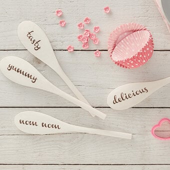 How to Make Pyrography Wooden Spoons