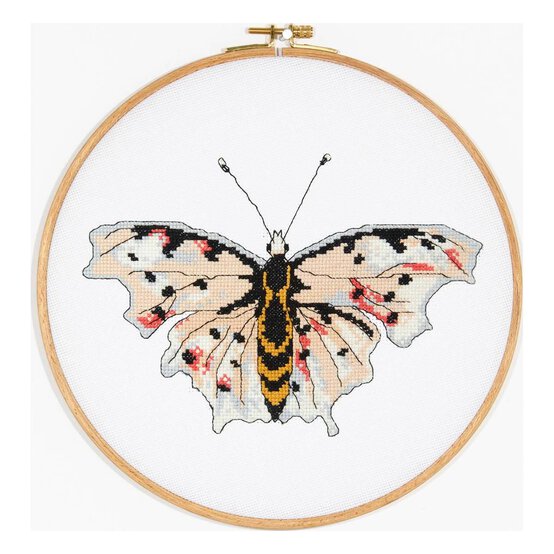 FREE PATTERN DMC Butterfly Victoria Cross Stitch 0084 image number 2