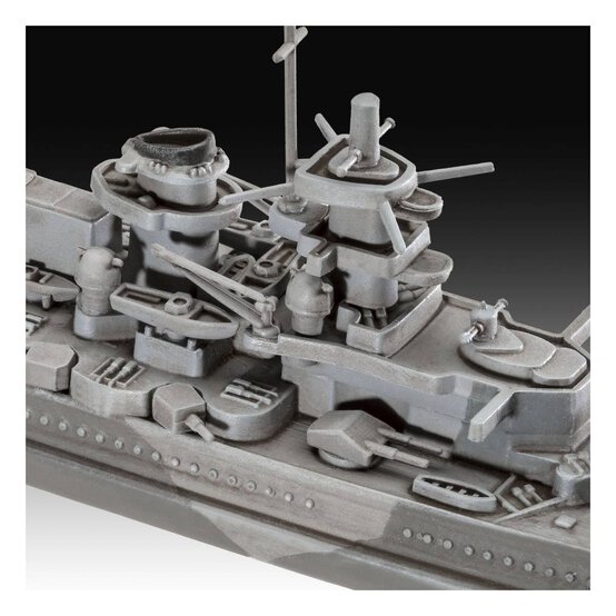 Revell Gneisenau Model Kit 1:1200 image number 3