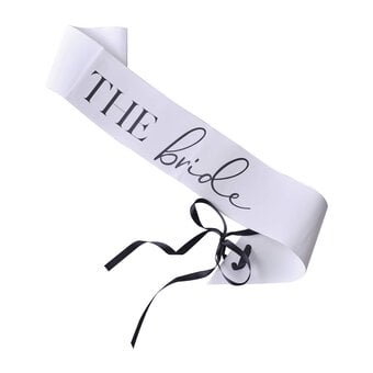 Ginger Ray The Bride Hen Party Sash