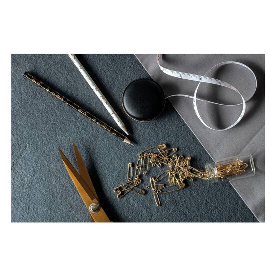 Hemline Gold Dressmaker’s Pencils 2 Pack image number 3