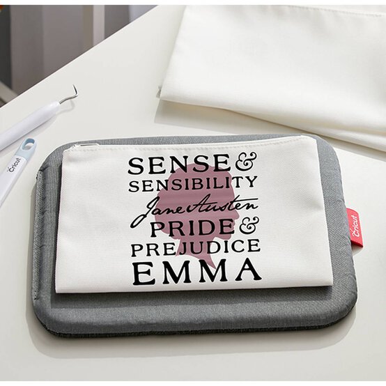 Cricut Cosmetic Bags 3 Pack image number 4