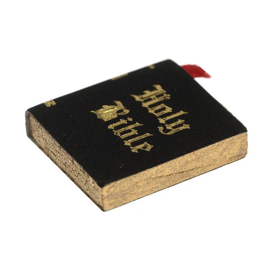 Doll&rsquo;s House Bible image number 3