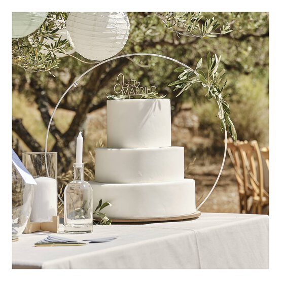 Ginger Ray Wooden Hoop Cake Stand image number 3