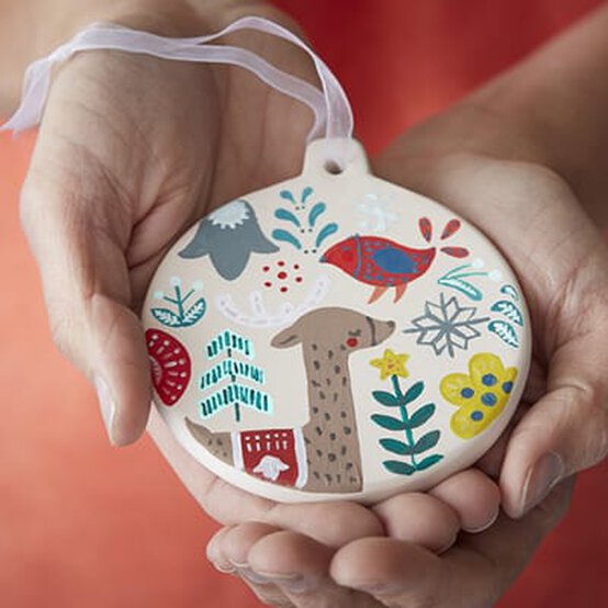 How to Make an Illustrated Hanging Decoration image number 1