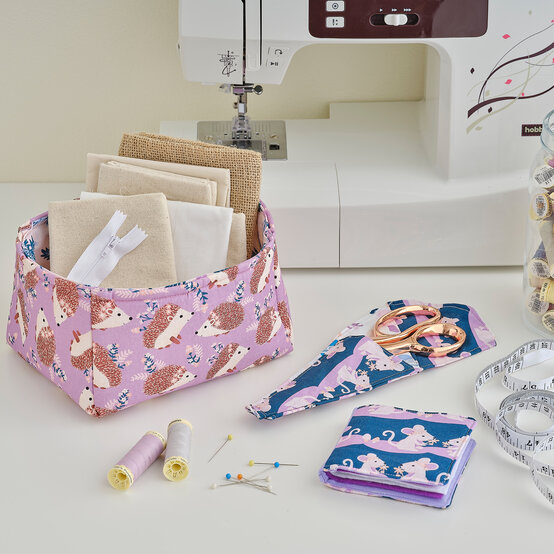 How to Make Fabric Sewing Accessories image number 1