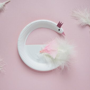 How to Make a Paper Plate Swan