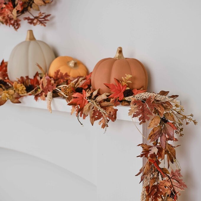How to Make a Faux Autumn Garland image number 1