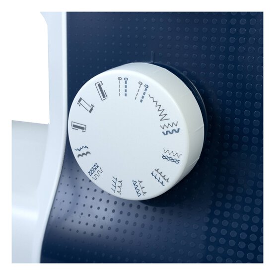 Hobbycraft HD17 Heavy Duty Sewing Machine image number 4