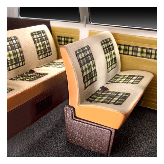 Revell VW T3 Bus Model Kit 1:24 image number 3