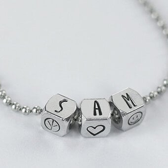 How to Make a Personalised Metal Stamped Necklace