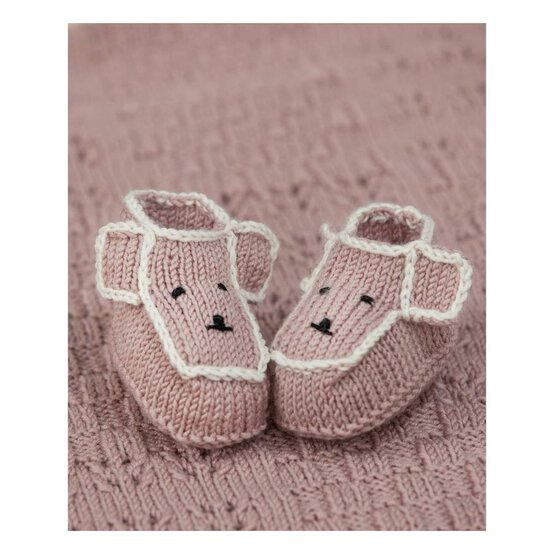 Peter Pan Baby Merino Blanket and Bootees Digital Pattern P1271 image number 2