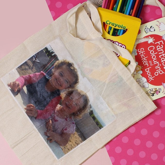 How to Make a Photo Transfer Tote image number 1