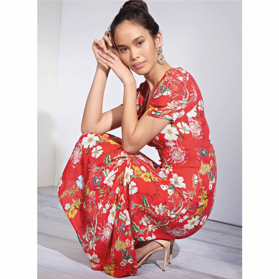 Simplicity Women’s Dress Sewing Pattern S8875 (14-22) image number 3