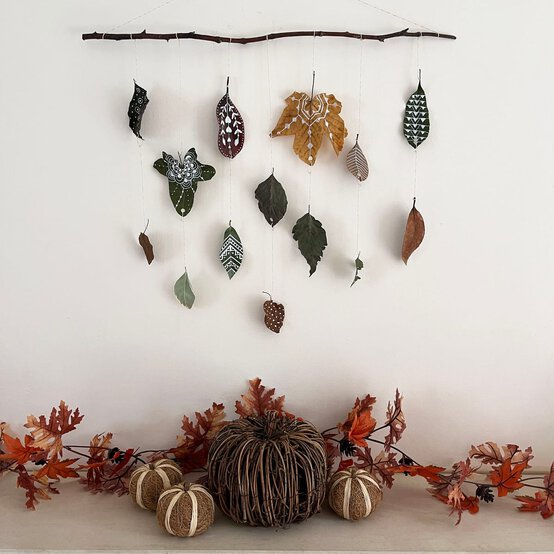 How to Make a DIY Autumn Leaf Hanging image number 1