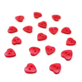 Hemline Red Basic Hearts Button 17 Pack