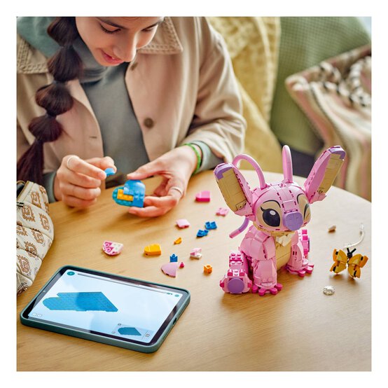 LEGO Disney Angel image number 3