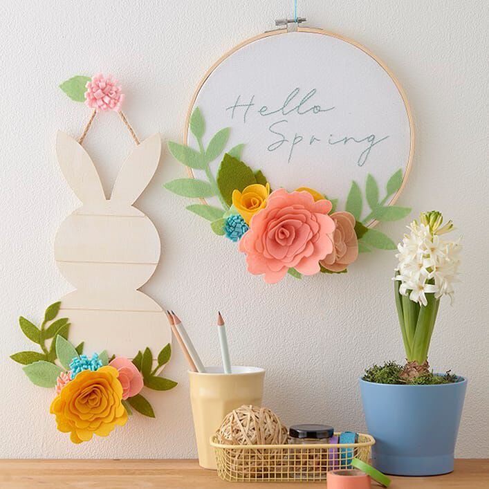 Simple Felt Spring 2 Easy Felt Flower Crafts for Spring | Hobbycraft