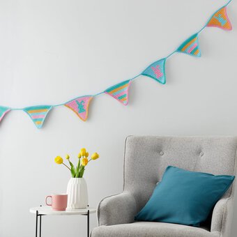 How to Crochet Bunny Bunting