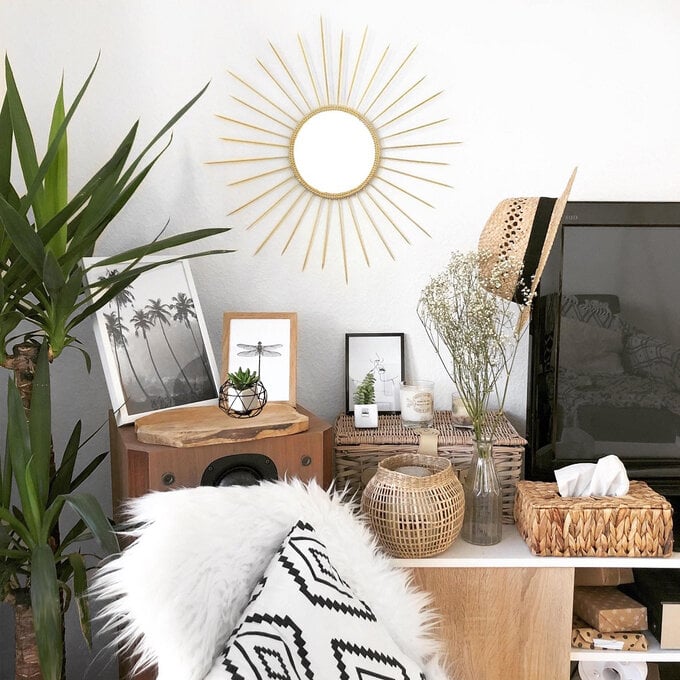 Unique & Stylish Mirrors To Dress Your Home Beautifully