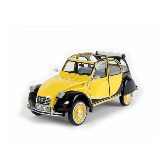 Revell Citroen 2CV Charleston Model Kit 1:24 image number 2